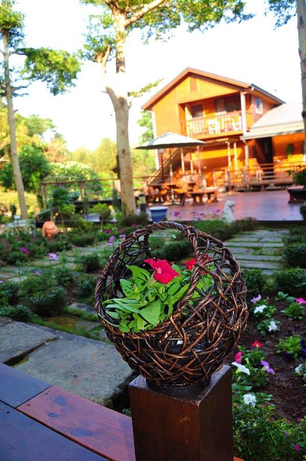 Walk Cloud Bed And Breakfast Meishan Exterior foto